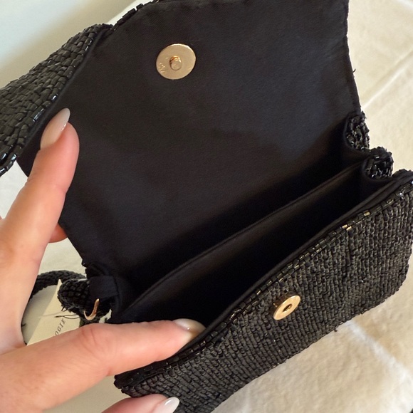 NWT Anthropologie Bow Beaded Wristlet - Picture 4 of 5